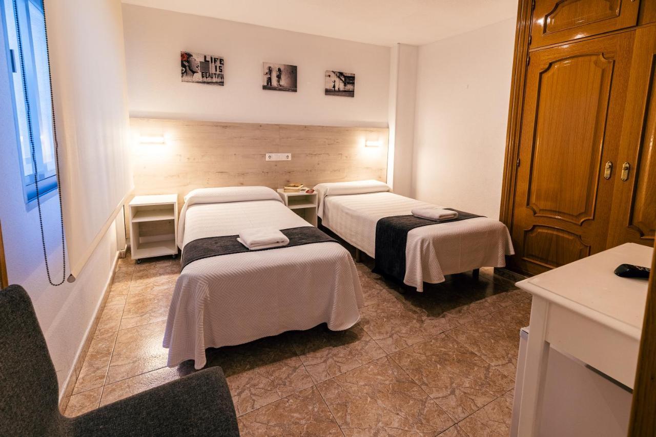 Hostal Gran Via Pinto Dış mekan fotoğraf