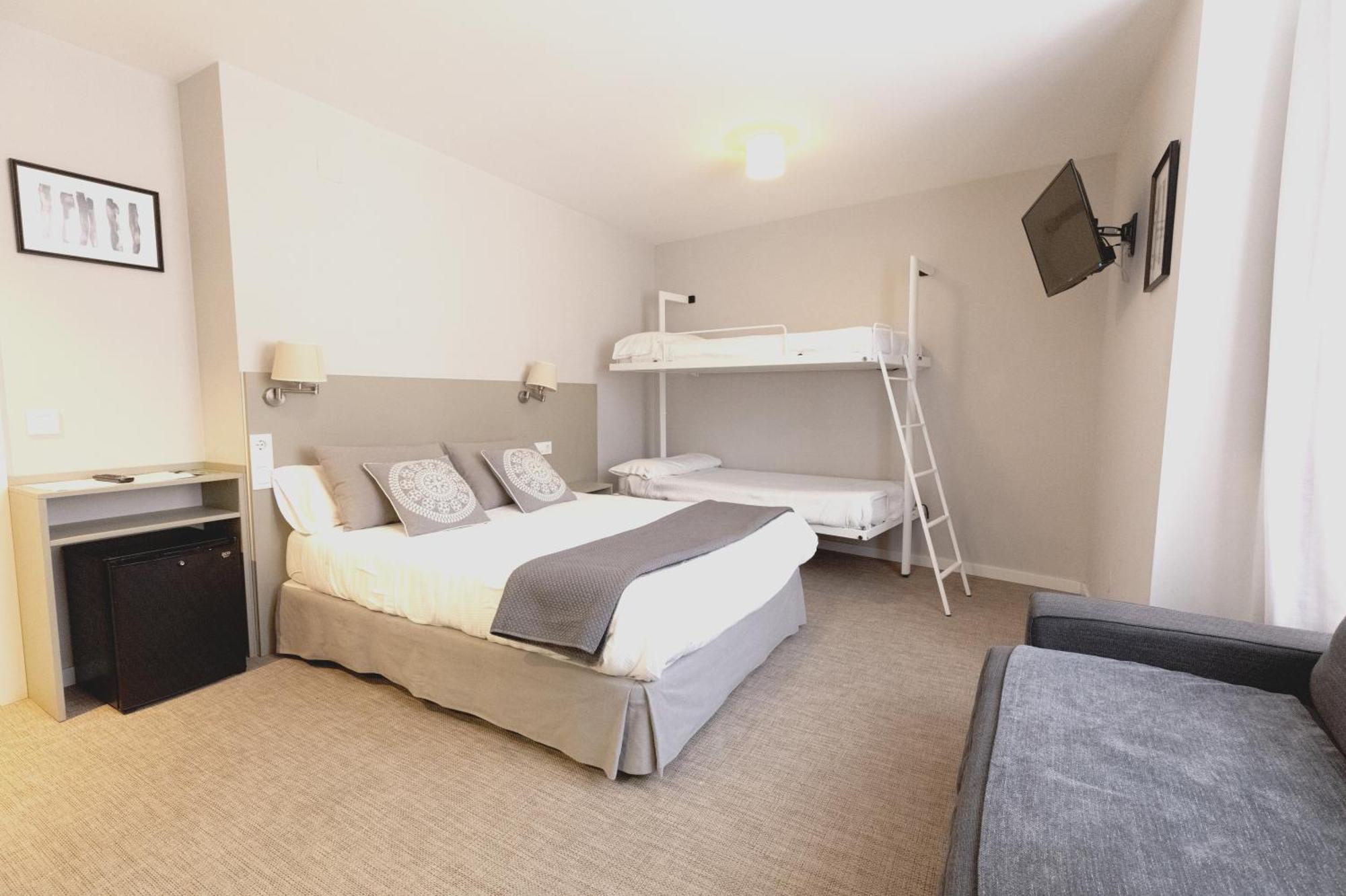 Hostal Gran Via Pinto Dış mekan fotoğraf