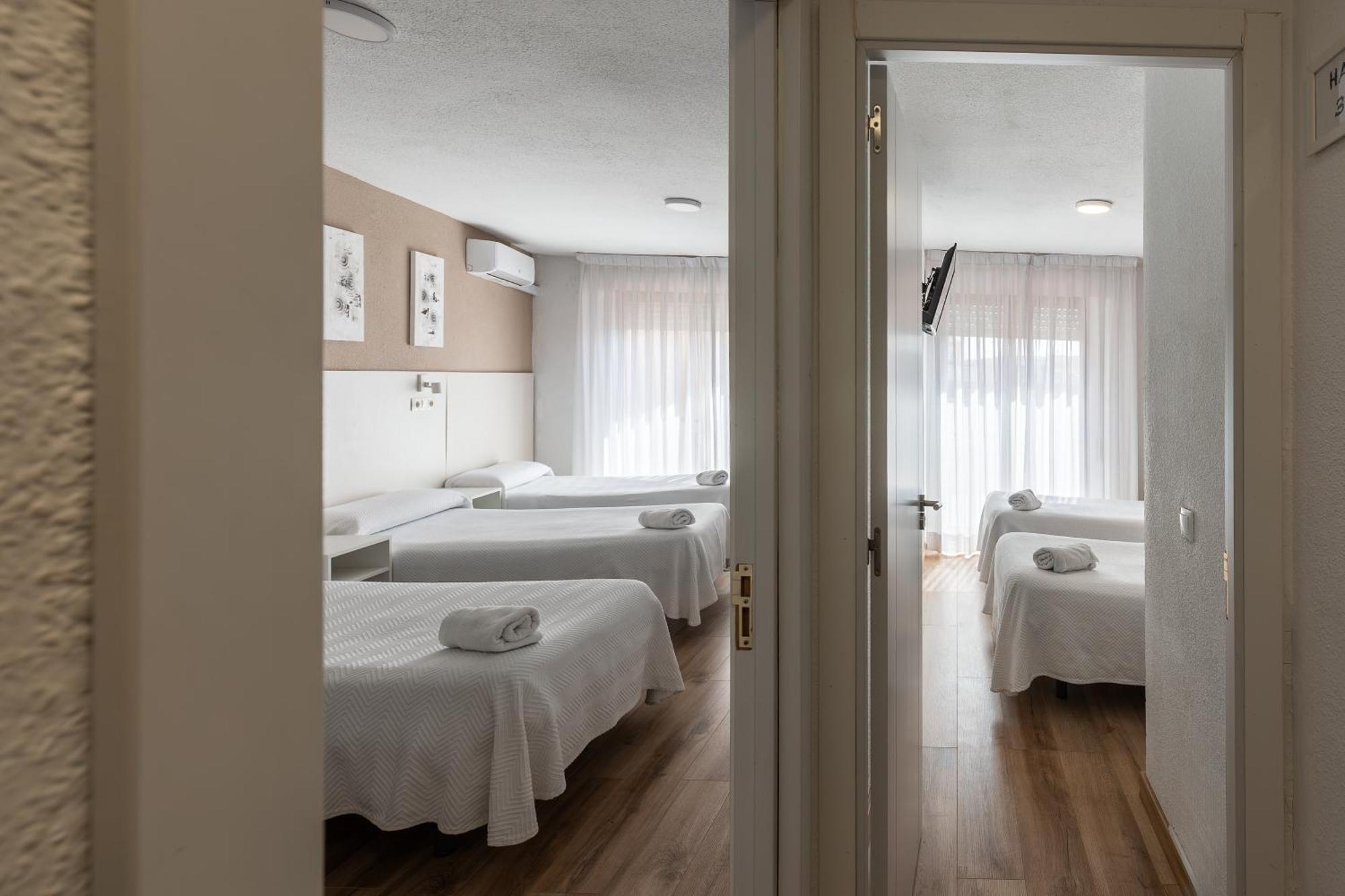 Hostal Gran Via Pinto Dış mekan fotoğraf