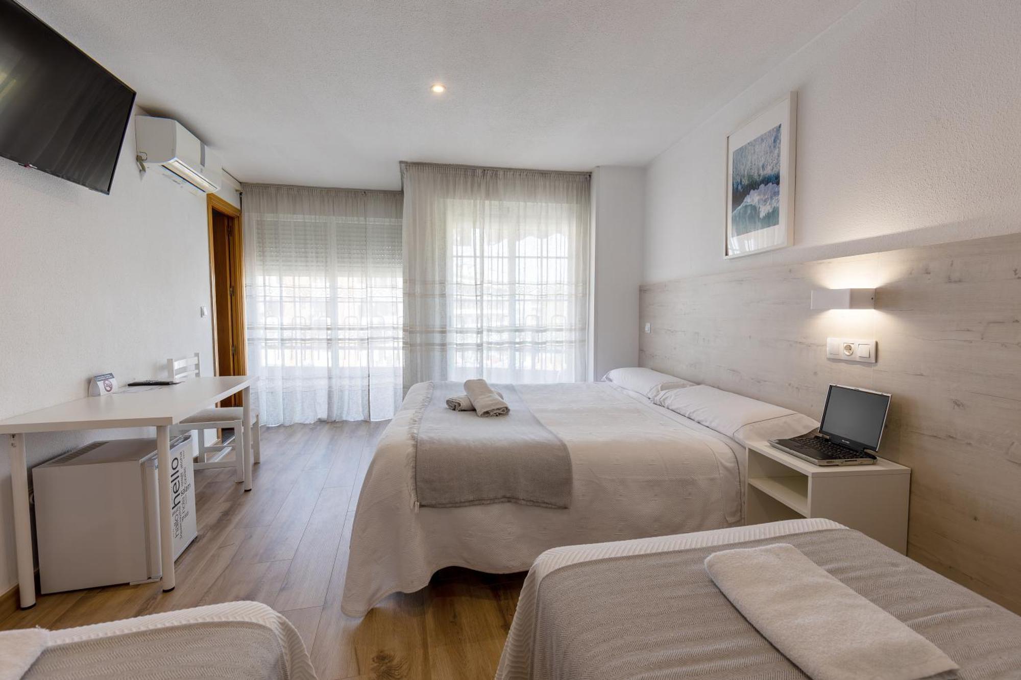 Hostal Gran Via Pinto Dış mekan fotoğraf