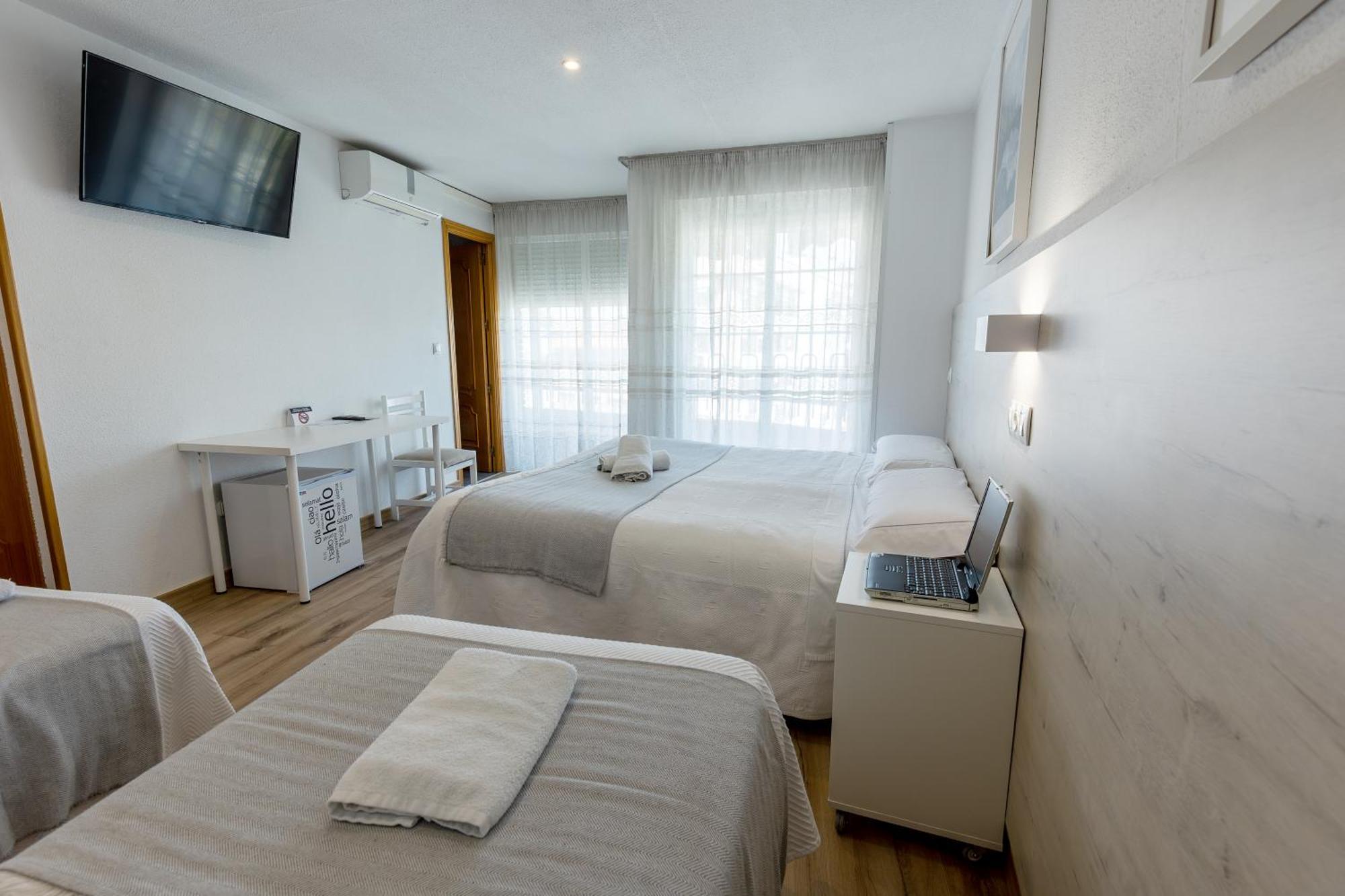 Hostal Gran Via Pinto Dış mekan fotoğraf