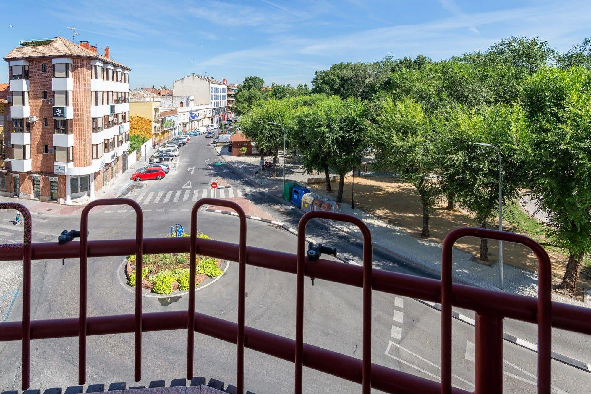 Hostal Gran Via Pinto Dış mekan fotoğraf