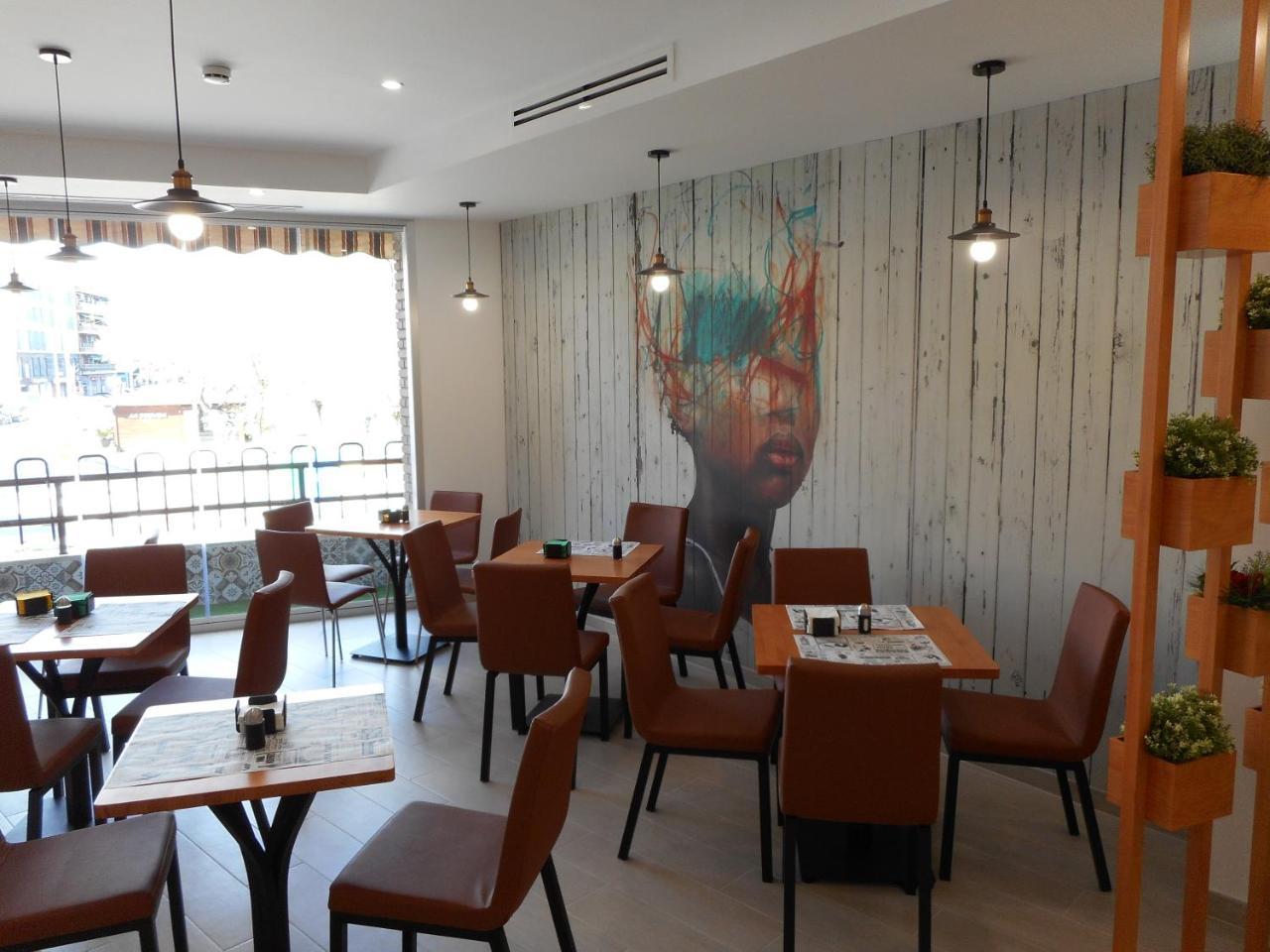Hostal Gran Via Pinto Dış mekan fotoğraf